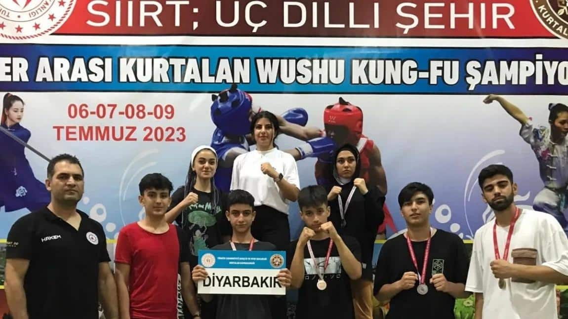 Siirt İller arası Wushu Kung-Fu şampiyonasında öğrencilerimizden madalyalar...
